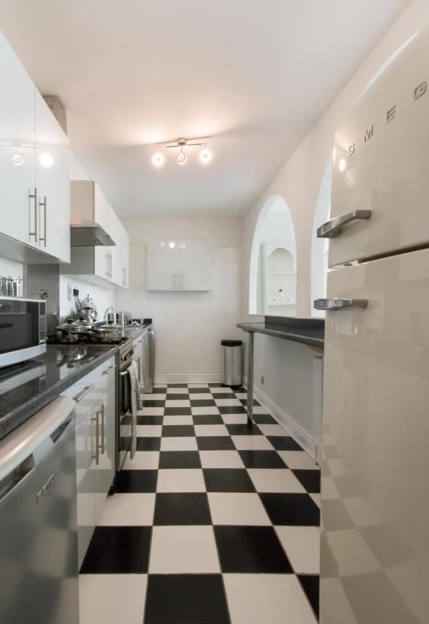 Free Parking! Very Large 2 Bedroom Clifton Flat 브리스틀 외부 사진
